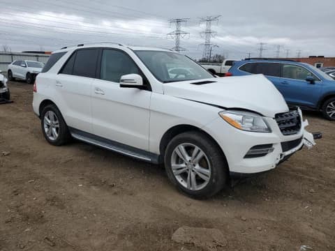 2015 Mercedes-benz ML-Class, VIN 4JGDA5HB0FA567292. Фото 4 з 6 з аукціону Copart. Каталог авто зі США OpenDataCar.