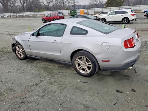 2011 Ford Mustang, VIN 1ZVBP8AM6B5135152. Фото 2 з 6 з аукціону Copart. Каталог авто зі США OpenDataCar.