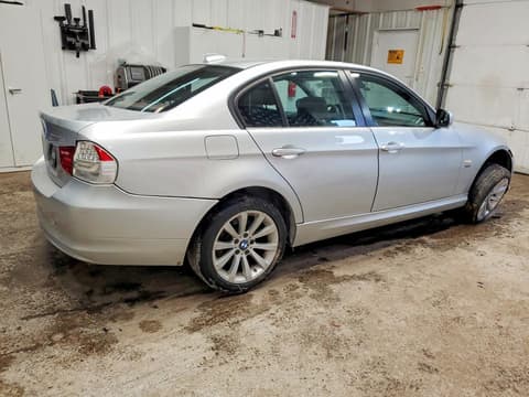 2011 Bmw 3 Series, VIN WBAPK7G56BNN70882. Фото 3 з 6 з аукціону Copart. Каталог авто зі США OpenDataCar.
