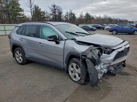 2021 Toyota RAV4, VIN 2T3P1RFV5MC192845. Фото 4 з 6 з аукціону Copart. Каталог авто зі США OpenDataCar.