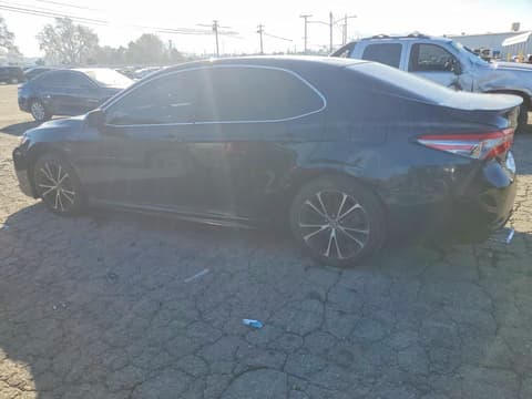 2018 Toyota Camry, VIN 4T1B11HK9JU542060. Photo 2 of 6 from Copart auction. OpenDataCar US salvage catalog.