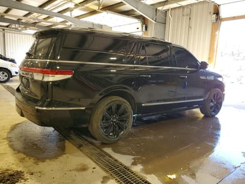 2022 Lincoln Navigator, VIN 5LMJJ3LT0NEL16056. Фото 3 з 6 з аукціону Copart. Каталог авто зі США OpenDataCar.