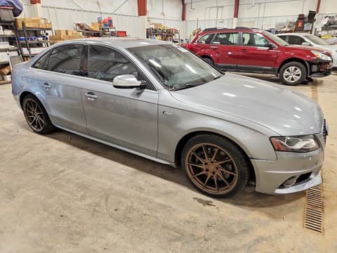 2011 Audi S4, VIN WAUKGBFL7BA081994. Фото 4 з 6 з аукціону Copart. Каталог авто зі США OpenDataCar.