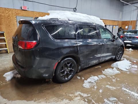 2019 Chrysler Pacifica, VIN 2C4RC1GG6KR686674. Zdjęcie 3 z 6 z aukcji Copart. Katalog aut z USA OpenDataCar.