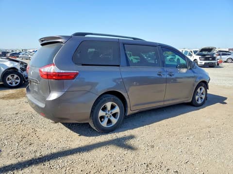 2015 Toyota Sienna, VIN 5TDKK3DCXFS647391. Фото 3 з 6 з аукціону Copart. Каталог авто зі США OpenDataCar.