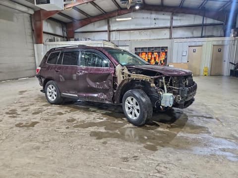 2013 Toyota Highlander, VIN 5TDBK3EH8DS199966. Фото 4 з 6 з аукціону Copart. Каталог авто зі США OpenDataCar.