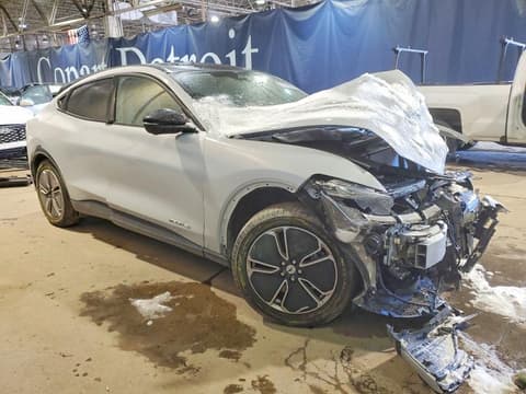 2023 Ford Mustang Mach-E, VIN 3FMTK3S56PMA87181. Фото 4 з 6 з аукціону Copart. Каталог авто зі США OpenDataCar.