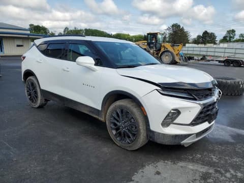 2024 Chevrolet Blazer, VIN 3GNKBHR47RS184826. Фото 4 з 6 з аукціону Copart. Каталог авто зі США OpenDataCar.