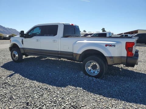 2017 Ford F-450 Super Duty, VIN 1FT8W4DT7HED57817. Фото 2 из 6 с аукциона Copart. Каталог авто из США OpenDataCar.
