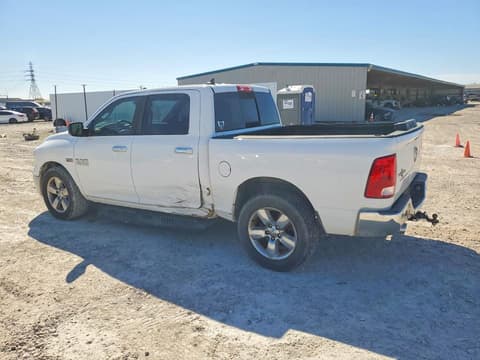 2016 Ram 1500, VIN 1C6RR6LT0GS241715. Фото 2 з 6 з аукціону Copart. Каталог авто зі США OpenDataCar.