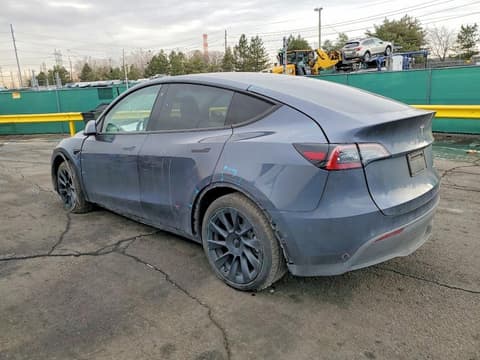 2022 Tesla Model Y, VIN 7SAYGDEE8NA021021. Фото 2 з 6 з аукціону Copart. Каталог авто зі США OpenDataCar.
