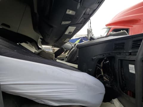 2022 Freightliner Cascadia 126, VIN 3AKJHHDR6NSNK3028. Фото 5 из 6 с аукциона Copart. Каталог авто из США OpenDataCar.