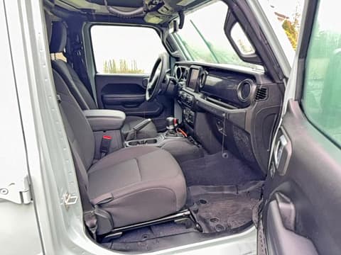 2023 Jeep Wrangler, VIN 1C4HJXDG4PW675650. Фото 5 из 6 с аукциона Copart. Каталог авто из США OpenDataCar.