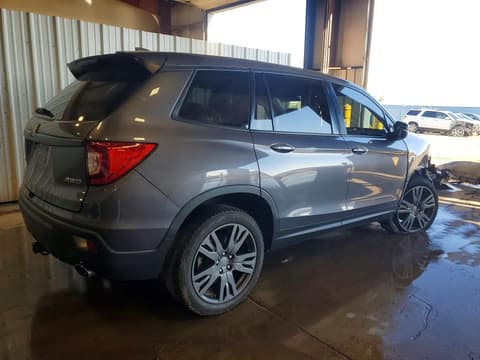 2021 Honda Passport, VIN 5FNYF8H59MB021713. Фото 3 з 6 з аукціону Copart. Каталог авто зі США OpenDataCar.