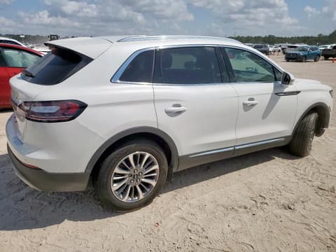 2023 Lincoln Nautilus, VIN 2LMPJ8J97PBL29200. Фото 3 з 6 з аукціону Copart. Каталог авто зі США OpenDataCar.