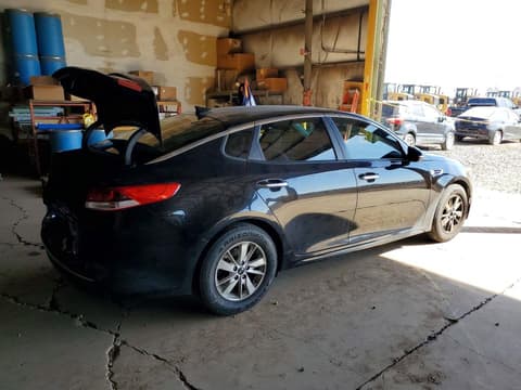 2016 Kia Optima, VIN 5XXGT4L34GG099675. Фото 3 з 6 з аукціону Copart. Каталог авто зі США OpenDataCar.