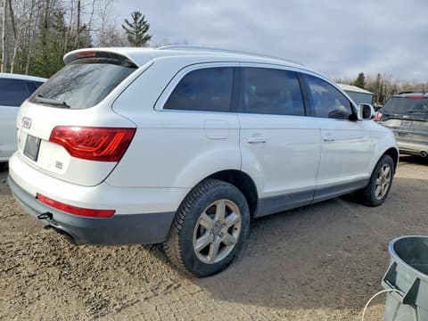 2010 Audi Q7, VIN WA1CYCFE5AD007444. Фото 3 з 6 з аукціону Copart. Каталог авто зі США OpenDataCar.
