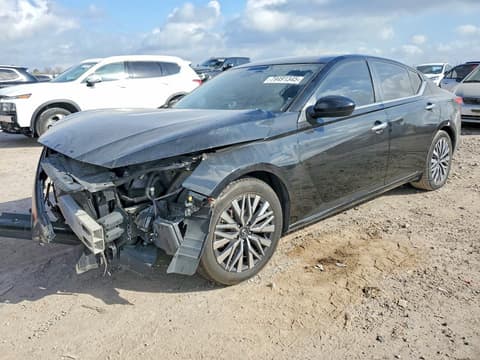 2023 Nissan Altima, VIN 1N4BL4DV3PN336712. Фото 1 з 6 з аукціону Copart. Каталог авто зі США OpenDataCar.