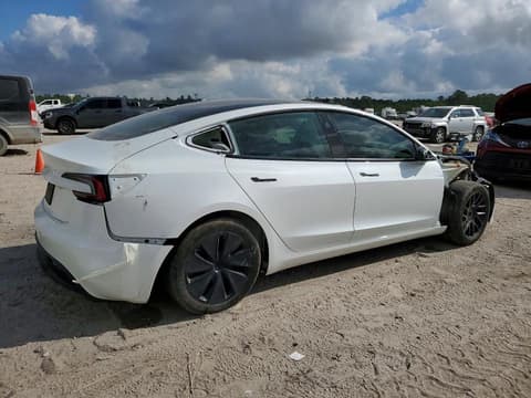 2024 Tesla Model 3, VIN 5YJ3E1EA7RF745221. Фото 3 з 6 з аукціону Copart. Каталог авто зі США OpenDataCar.