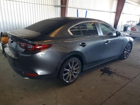 2024 Mazda 3, VIN 3MZBPACM1RM406191. Фото 3 з 6 з аукціону Copart. Каталог авто зі США OpenDataCar.