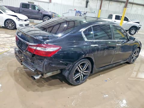 2017 Honda Accord, VIN 1HGCR2F54HA145857. Фото 3 з 6 з аукціону Copart. Каталог авто зі США OpenDataCar.