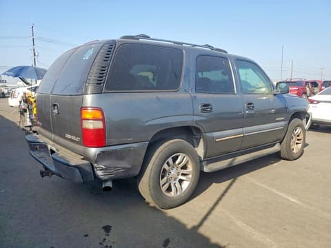 2002 Chevrolet Tahoe, VIN 1GNEC13V82R181946. Фото 3 з 6 з аукціону Copart. Каталог авто зі США OpenDataCar.