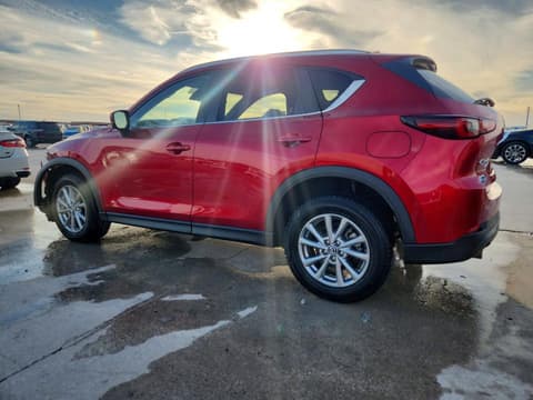 2022 Mazda CX-5, VIN JM3KFBBM6N0559313. Фото 2 з 6 з аукціону Copart. Каталог авто зі США OpenDataCar.