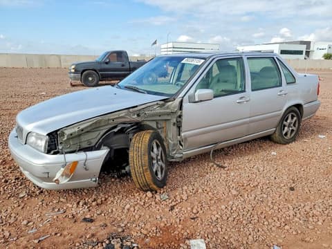 2000 Volvo S70, VIN YV1LS56DXY2641620. Фото 1 з 6 з аукціону Copart. Каталог авто зі США OpenDataCar.