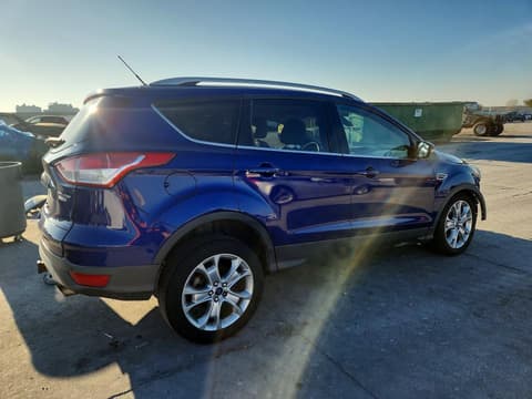 2015 Ford Escape, VIN 1FMCU9J92FUB03016. Фото 3 з 6 з аукціону Copart. Каталог авто зі США OpenDataCar.