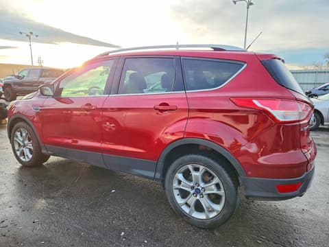 2015 Ford Escape, VIN 1FMCU9JX9FUB70940. Zdjęcie 2 z 6 z aukcji Copart. Katalog aut z USA OpenDataCar.