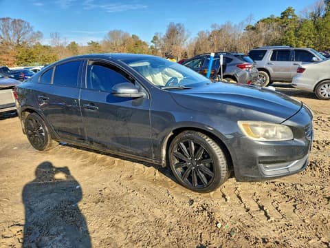 2014 Volvo S60, VIN YV1902FH2E2281854. Zdjęcie 4 z 6 z aukcji Copart. Katalog aut z USA OpenDataCar.
