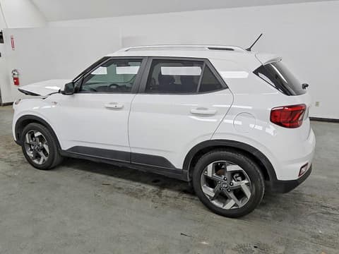 2025 Hyundai Venue, VIN KMHRC8A39SU369131. Фото 2 з 6 з аукціону Copart. Каталог авто зі США OpenDataCar.