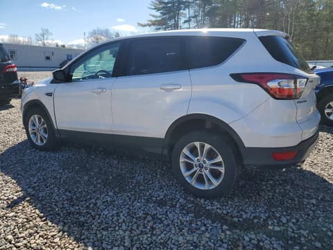 2017 Ford Escape, VIN 1FMCU9GD7HUB50265. Фото 2 з 6 з аукціону Copart. Каталог авто зі США OpenDataCar.