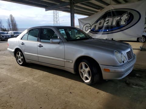 1998 Mercedes-benz E-Class, VIN WDBJF70F8WA609645. Фото 4 из 6 с аукциона Copart. Каталог авто из США OpenDataCar.