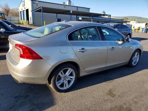 2014 Volvo S60, VIN YV1612FS0E2298793. Фото 3 з 6 з аукціону Copart. Каталог авто зі США OpenDataCar.