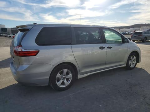 2020 Toyota Sienna, VIN 5TDZZ3DC9LS030098. Фото 3 из 6 с аукциона Copart. Каталог авто из США OpenDataCar.