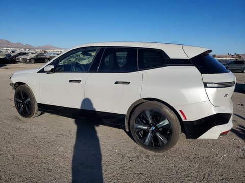 2023 Bmw iX, VIN WB523CF09PCM75997. Фото 2 з 6 з аукціону Copart. Каталог авто зі США OpenDataCar.