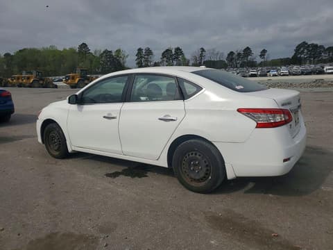 2015 Nissan Sentra, VIN 3N1AB7AP0FY328863. Фото 2 з 6 з аукціону Copart. Каталог авто зі США OpenDataCar.