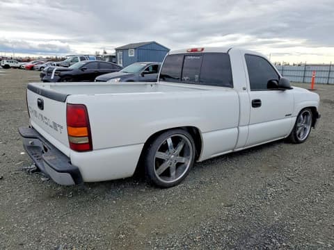 2001 Chevrolet Silverado 1500, VIN 1GCEC14W81Z259432. Фото 3 з 6 з аукціону Copart. Каталог авто зі США OpenDataCar.