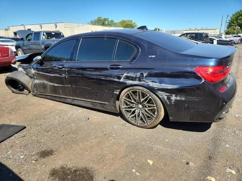 2017 Bmw M760i xDrive, VIN WBA7H6C31HG614426. Zdjęcie 2 z 6 z aukcji Copart. Katalog aut z USA OpenDataCar.