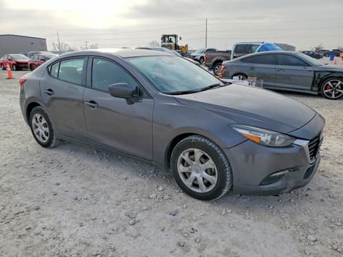 2018 Mazda 3, VIN 3MZBN1U77JM161142. Фото 4 з 6 з аукціону Copart. Каталог авто зі США OpenDataCar.