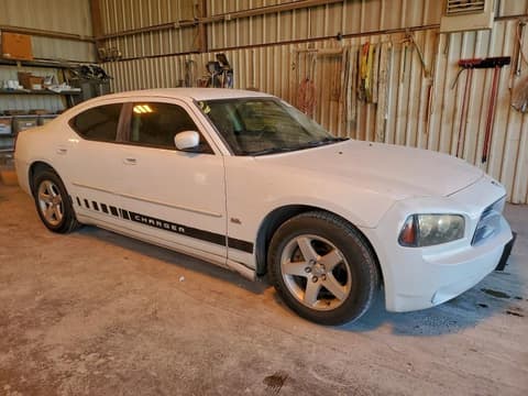 2010 Dodge Charger, VIN 2B3CA3CV5AH267779. Фото 4 з 6 з аукціону Copart. Каталог авто зі США OpenDataCar.