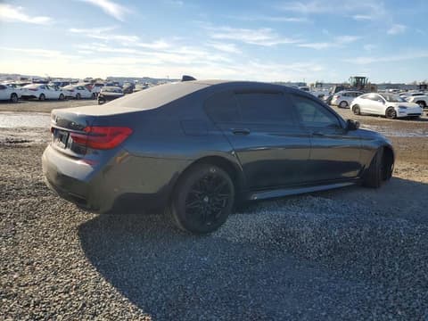 2017 Bmw 7 Series, VIN WBA7E2C31HG740853. Фото 3 з 6 з аукціону Copart. Каталог авто зі США OpenDataCar.