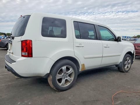 2015 Honda Pilot, VIN 5FNYF3H48FB008089. Фото 3 из 6 с аукциона Copart. Каталог авто из США OpenDataCar.