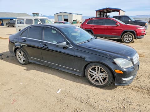 2013 Mercedes-benz C-Class, VIN WDDGF8AB7DR285332. Фото 4 з 6 з аукціону Copart. Каталог авто зі США OpenDataCar.