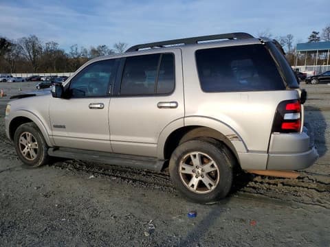 2007 Ford Explorer, VIN 1FMEU63E17UB04256. Фото 2 з 6 з аукціону Copart. Каталог авто зі США OpenDataCar.