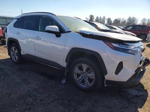 2024 Toyota RAV4, VIN JTMRWRFVXRD211905. Фото 4 з 6 з аукціону Copart. Каталог авто зі США OpenDataCar.