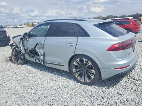 2024 Audi Q8, VIN WA1EVBF1XRD014488. Фото 2 з 6 з аукціону Copart. Каталог авто зі США OpenDataCar.