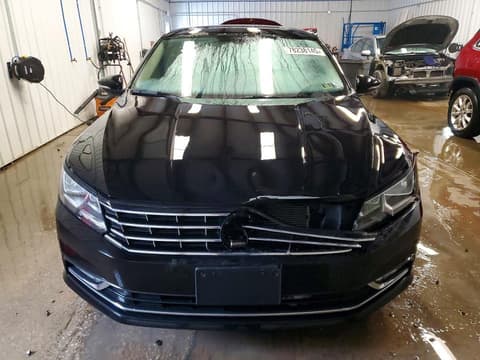 2016 Volkswagen Passat, VIN 1VWBT7A38GC068764. Zdjęcie 5 z 6 z aukcji Copart. Katalog aut z USA OpenDataCar.