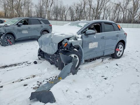 2022 Audi Q4 e-tron, VIN WA1J2BFZ5NP047937. Фото 1 из 6 с аукциона Copart. Каталог авто из США OpenDataCar.